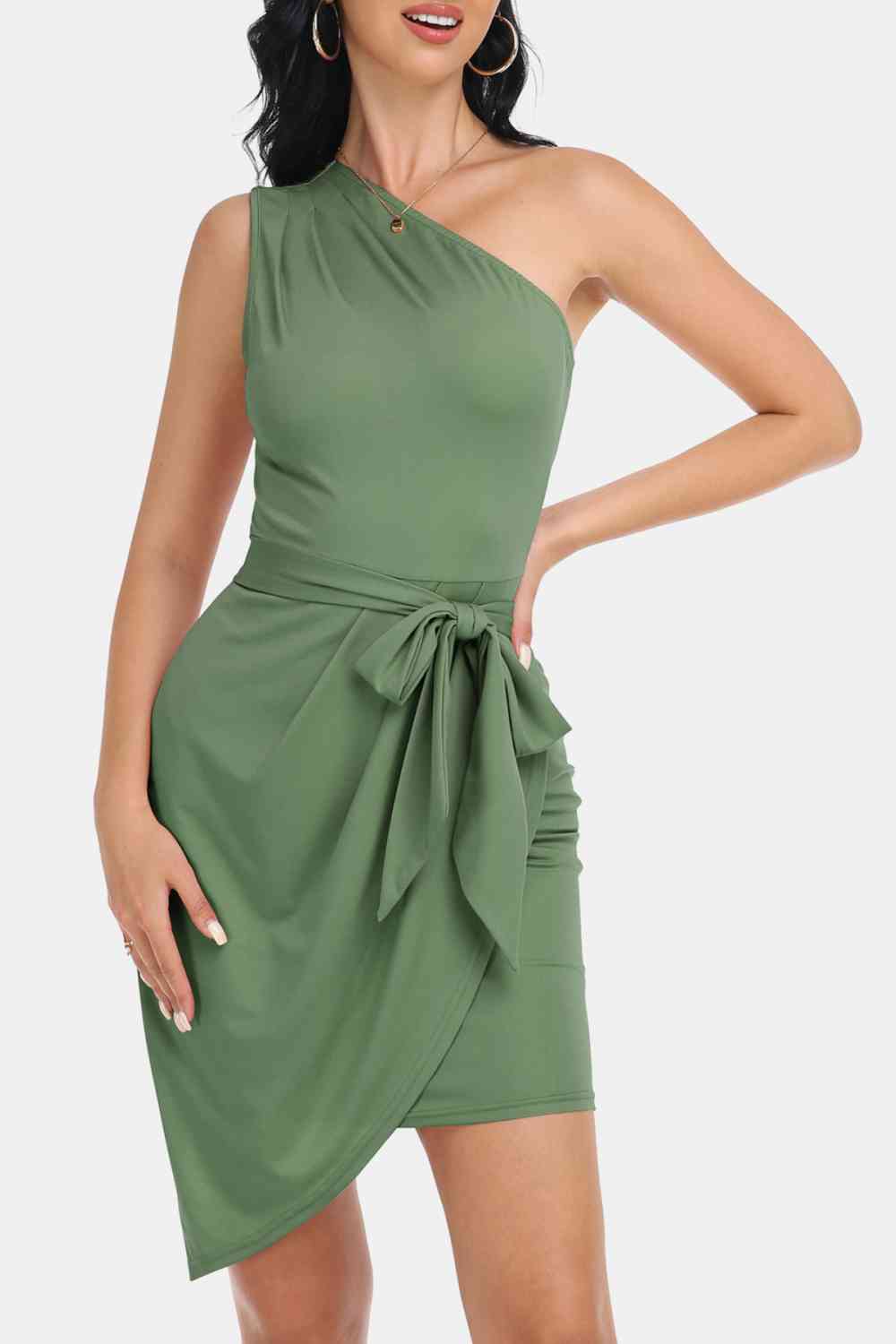 Ärmelloses One-Shoulder-Kleid zum Binden vorn