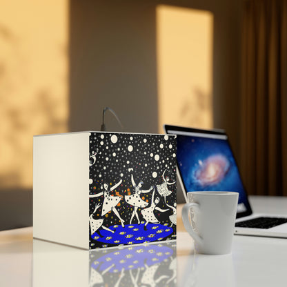 Funkelnder Sternenlichttanz der Feen – Die Alien Light Cube Lampe