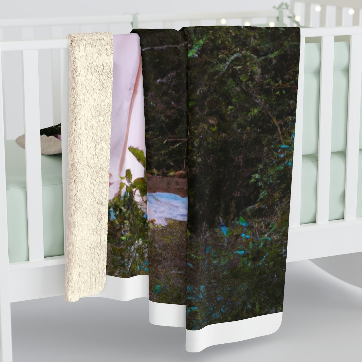 Lost Princess and the Dense Forest Tiara - The Alien Sherpa Fleece Blanket