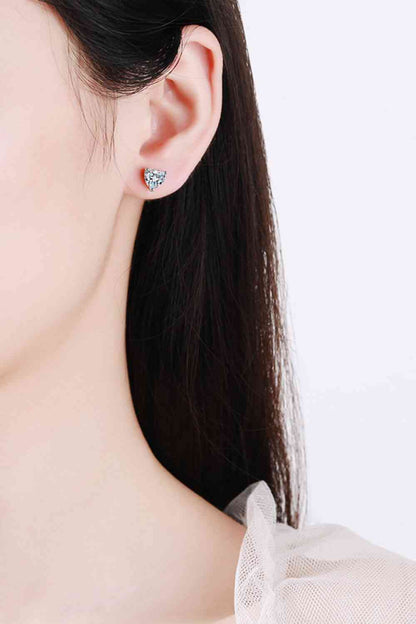 Aretes con forma de corazón de moissanita de 2 quilates