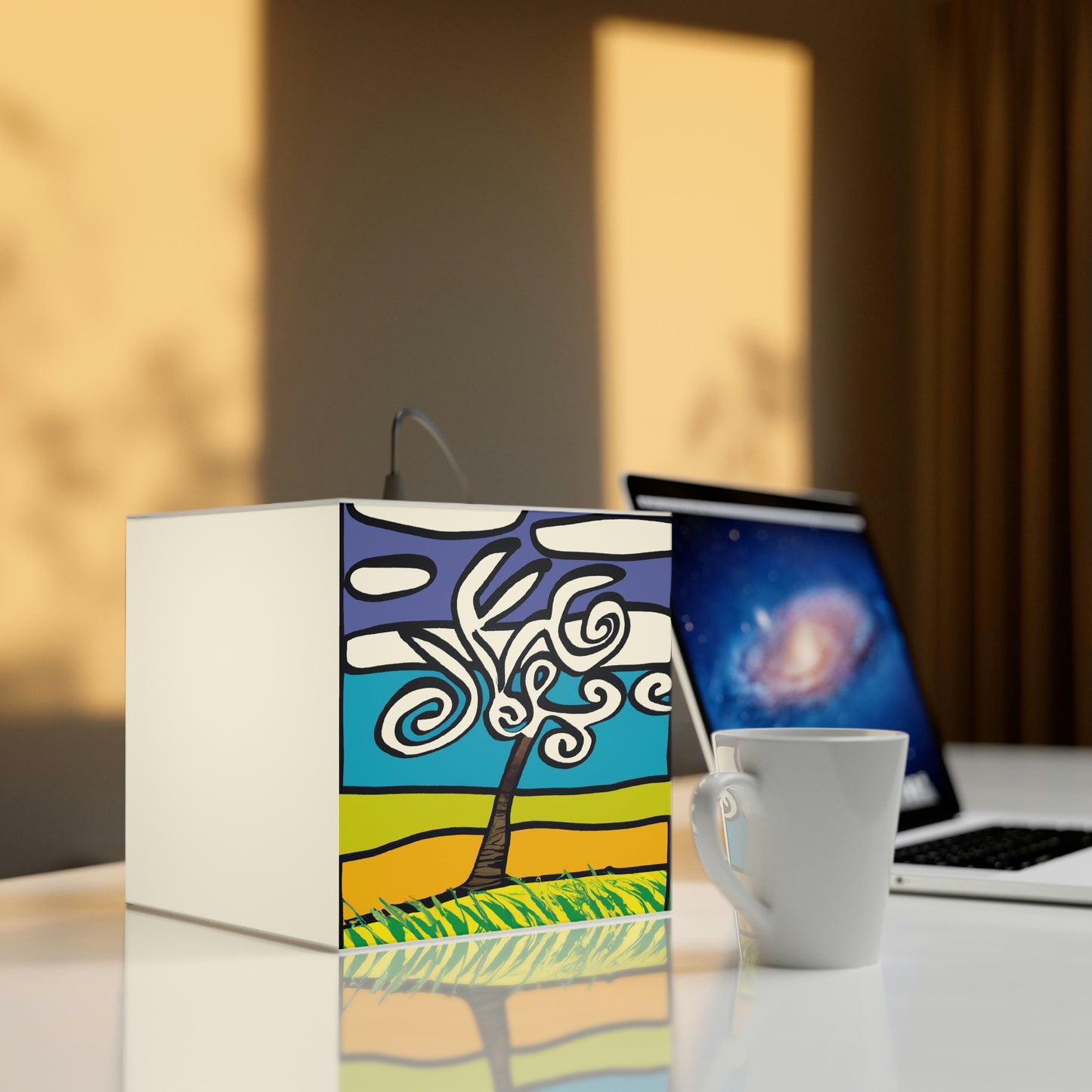 „Lonely in the Meadow“ – Die Alien Light Cube Lampe