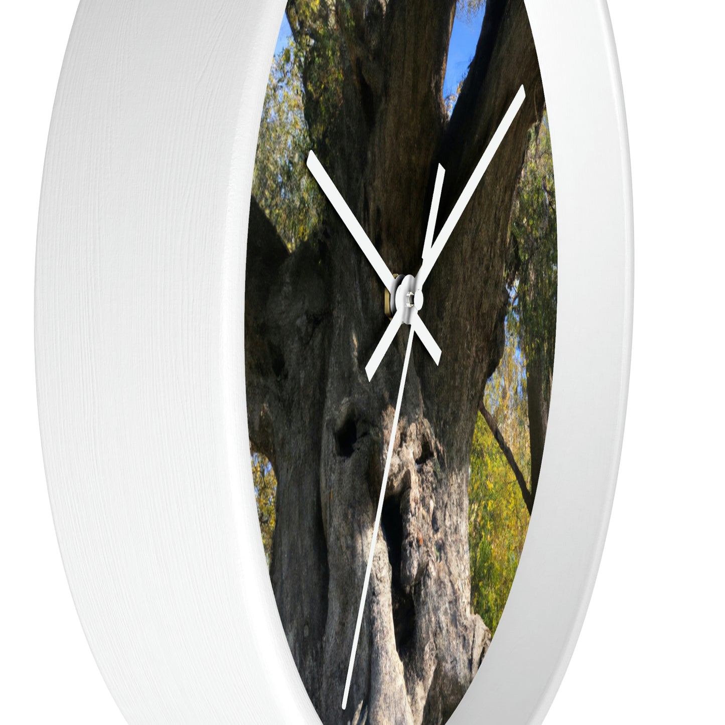 "The Great Guardian Tree" - The Alien Wall Clock