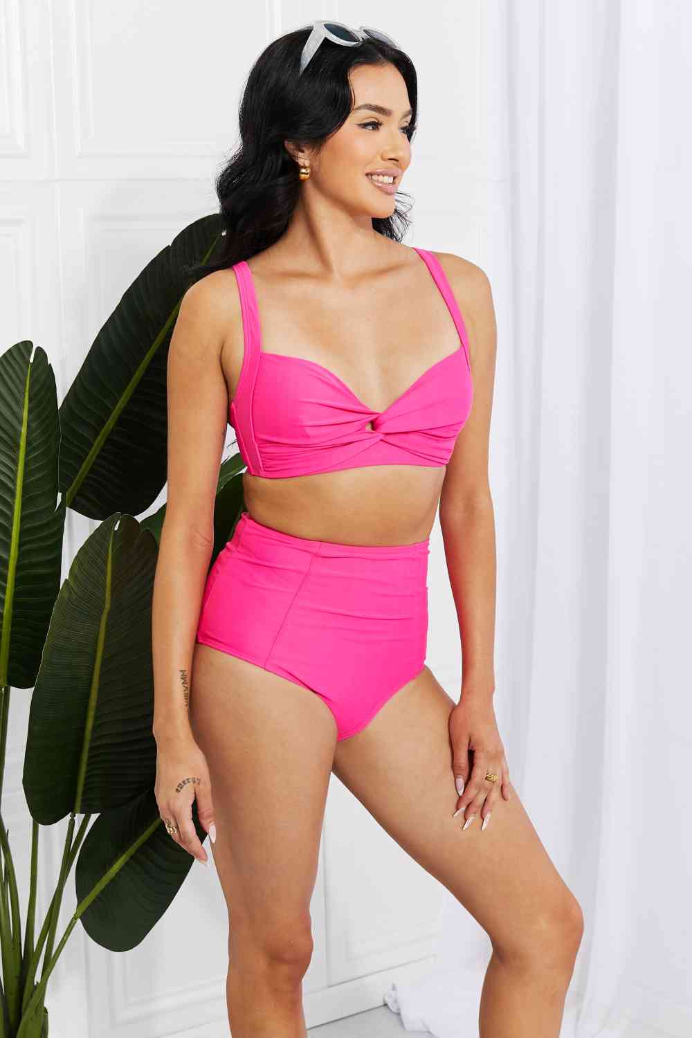 Bikini rosa de talle alto Take A Dip Twist de Marina West Swim