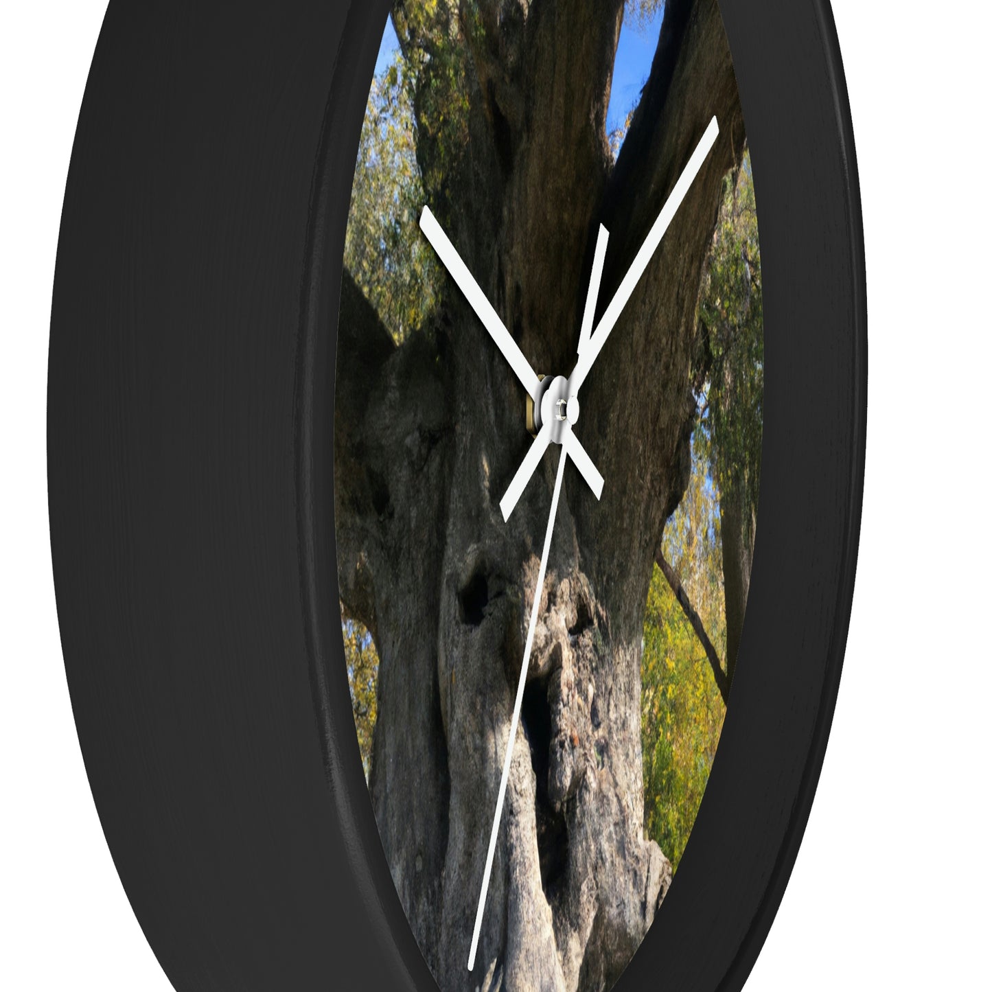 "The Great Guardian Tree" - The Alien Wall Clock