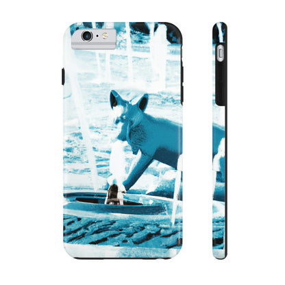 "Foxy Herumtollen im Brunnen" - Die Alien Tough Phone Cases