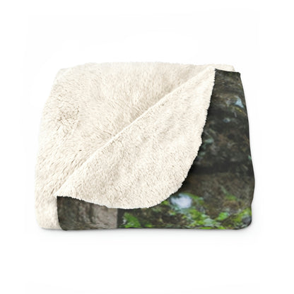 Exploring the Forgotten Temple in the Jungle - The Alien Sherpa Fleece Blanket