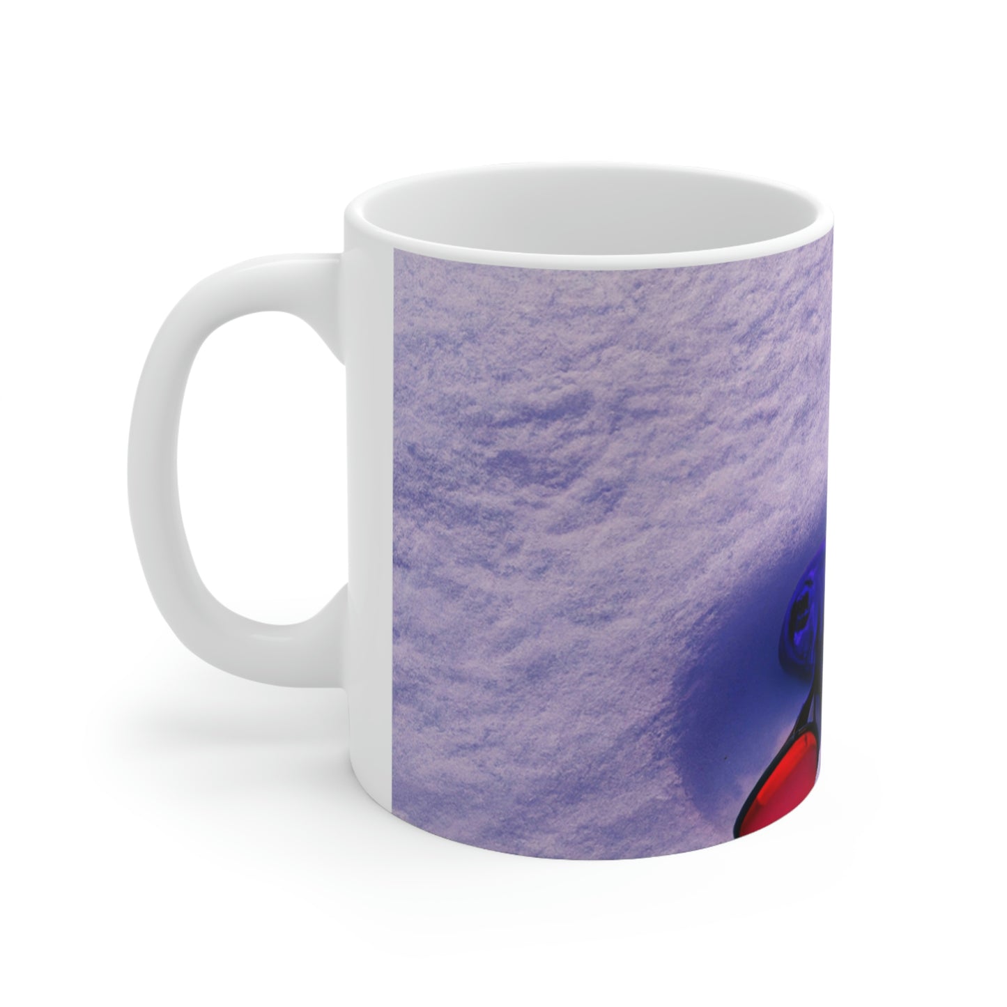 "Buried in the Snow: A Vivid Memory" - The Alien Taza de cerámica 11 oz