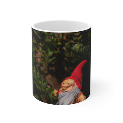 The Gnome's High-Rise Adventure - The Alien Taza de cerámica 11 oz