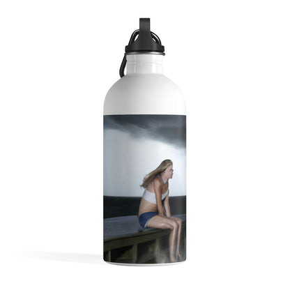 "Perilous Pose" - The Alien Stainless Steel Water Bottle