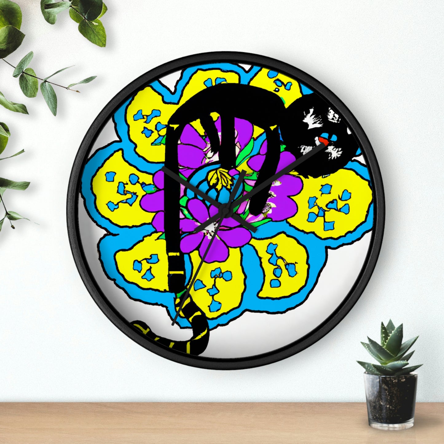 "Dreamy Dalliance" - The Alien Wall Clock