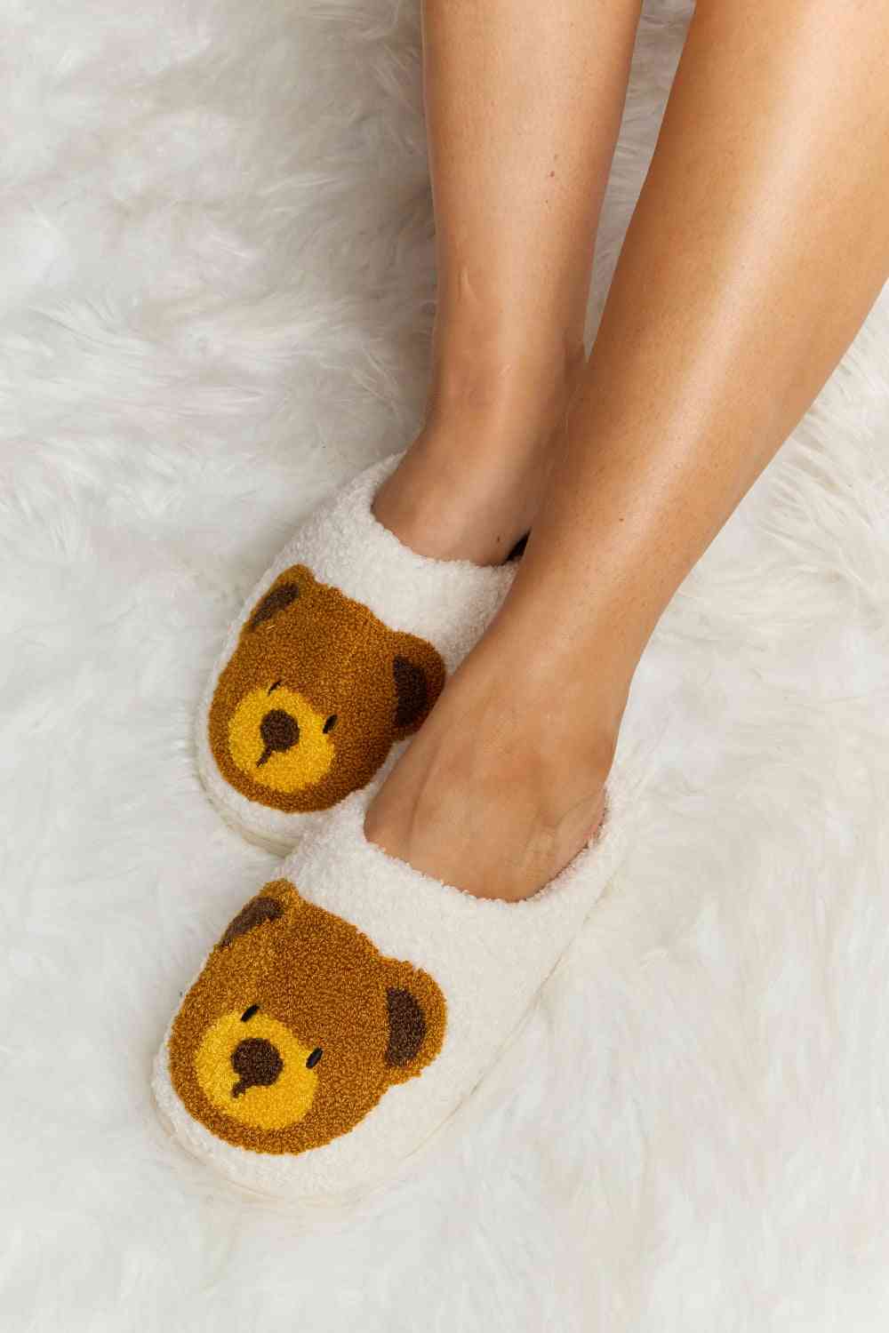 Plüsch-Slipper mit Melody-Teddybär-Print