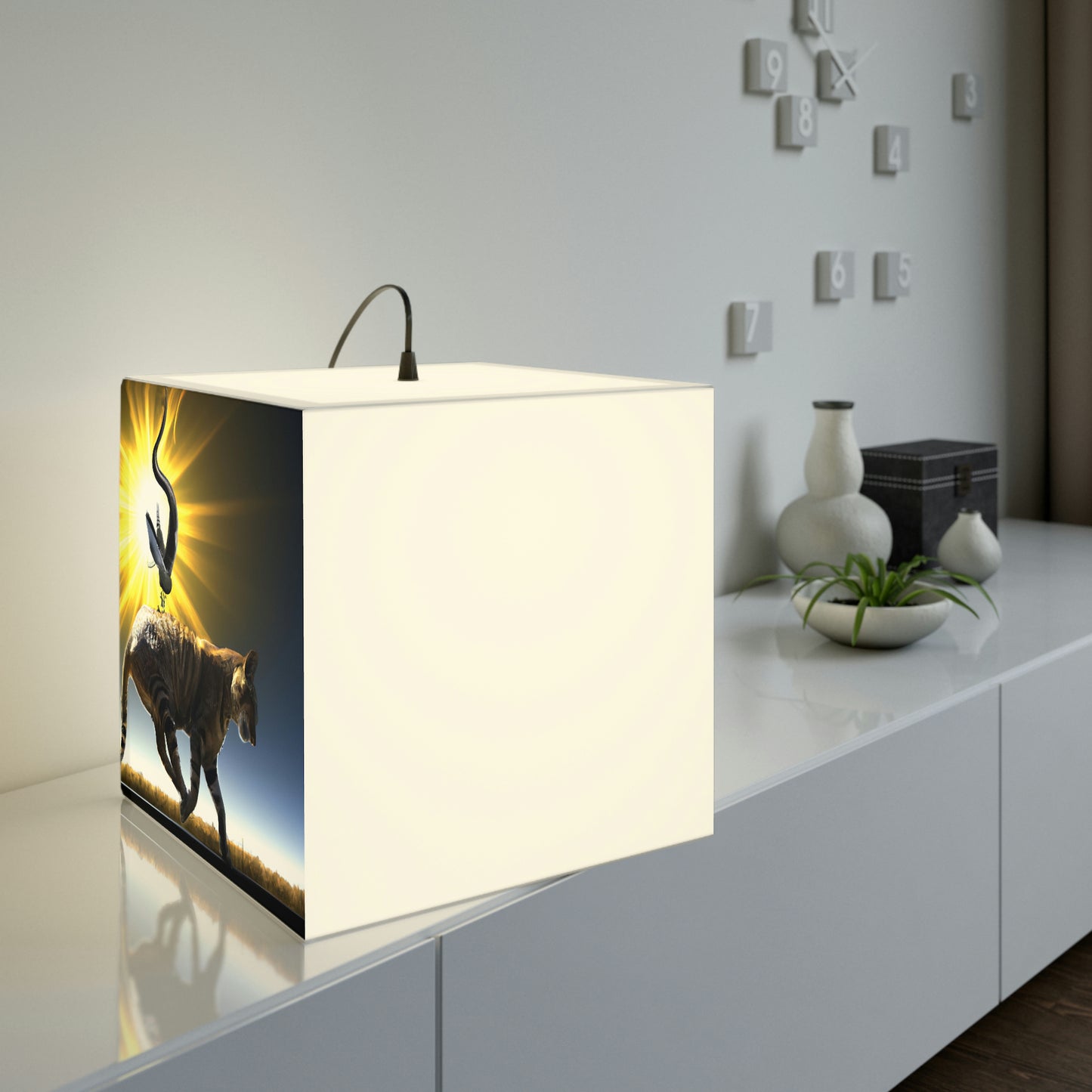 "A Purrfect Sunbeam Moment" - La lámpara Alien Light Cube