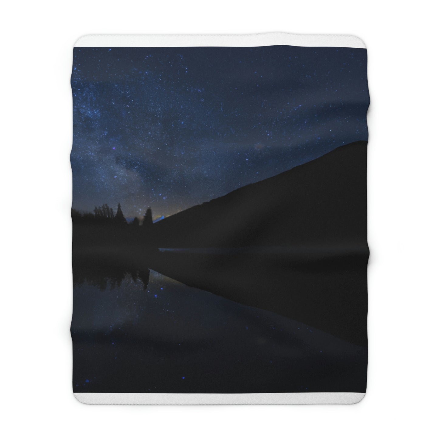 "A Starlit Tranquility" - The Alien Sherpa Fleece Blanket