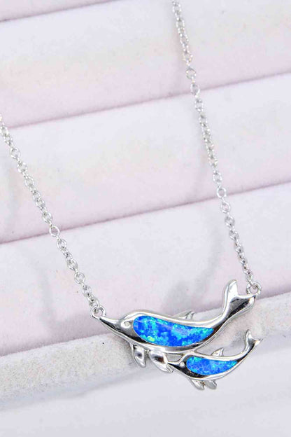 Collar de eslabones de cadena con delfines de ópalo