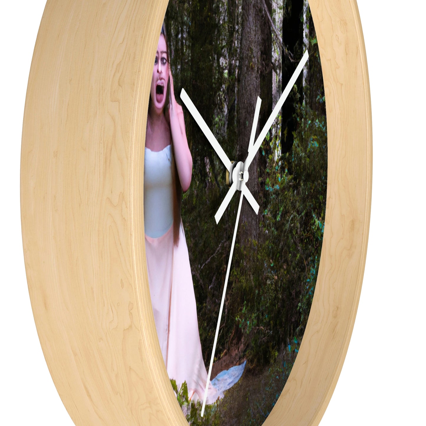 Lost Princess and the Dense Forest Tiara - The Alien Wall Clock