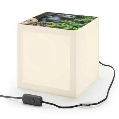 "Guardian of the Secret Garden" - The Alien Light Cube Lamp