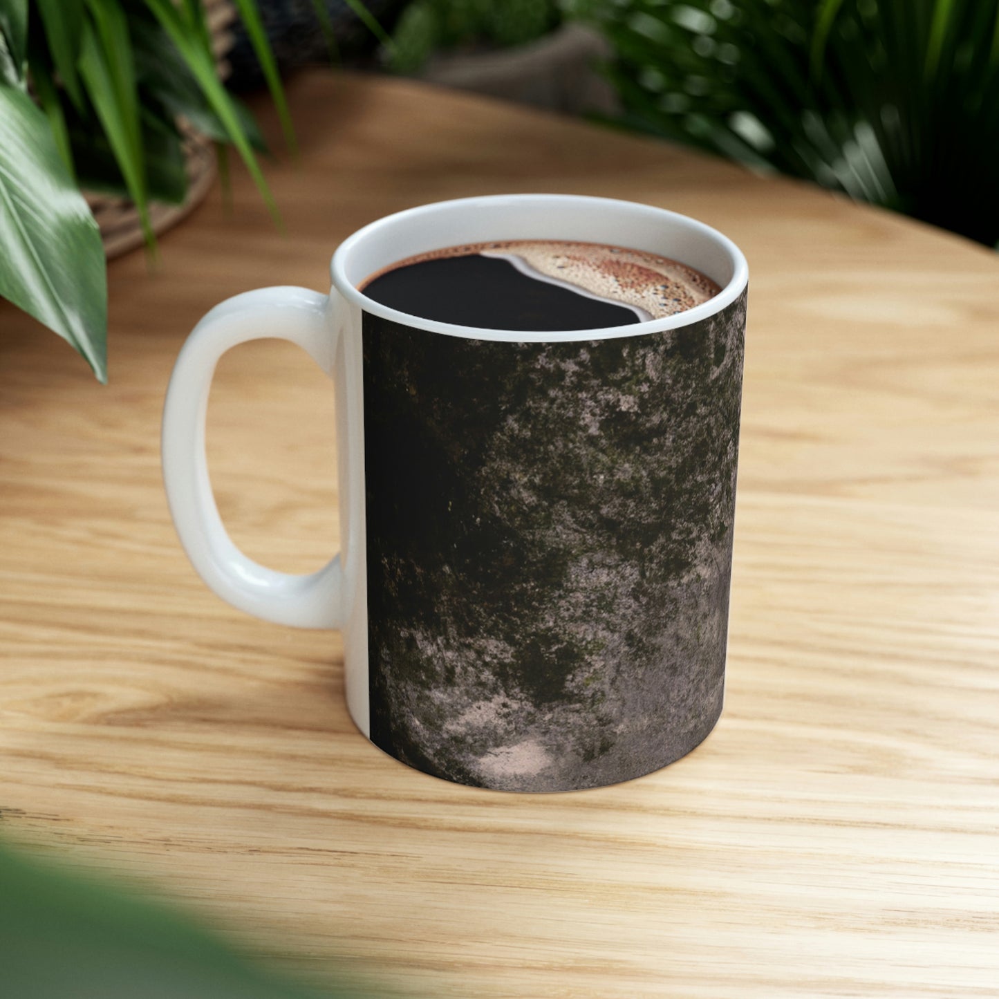 "Corner of Confidences" - Taza de cerámica The Alien 11 oz