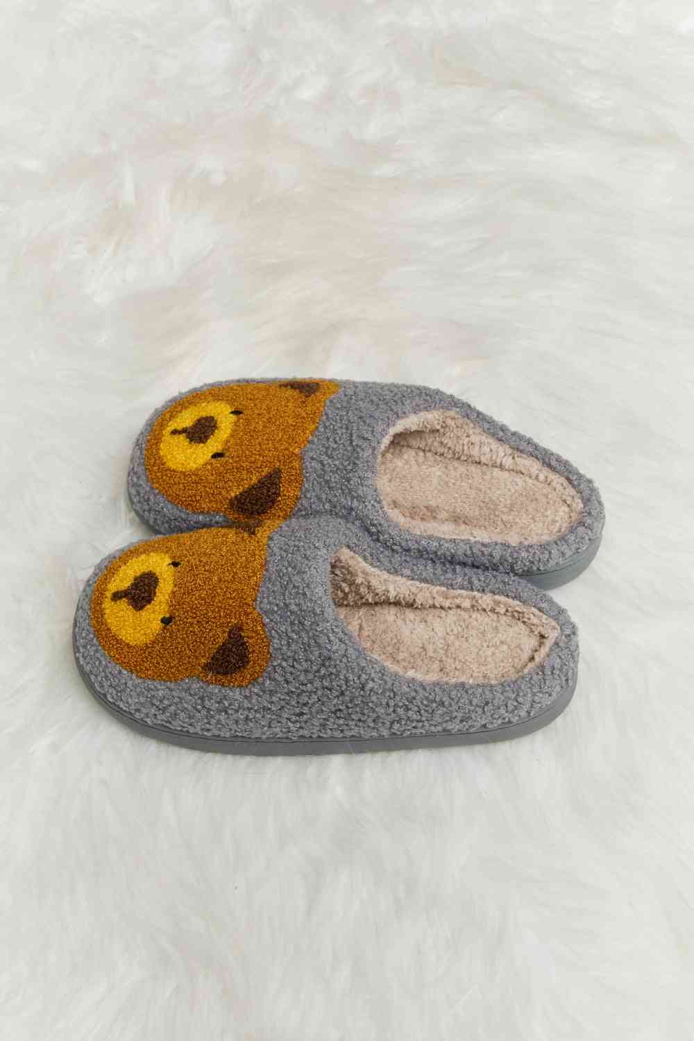 Pantuflas tipo chanclas de felpa con estampado de osito de peluche Melody