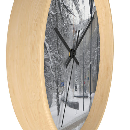 "Stark Solitude" - The Alien Wall Clock