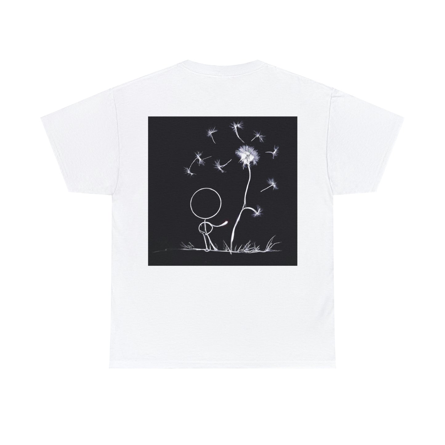 „A Dandelion Flicker in the Midnight Breeze“ – Das Alien-T-Shirt