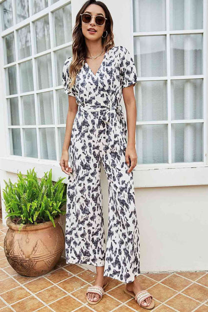 Bedruckter Surplice-Jumpsuit mit Taillenschnürung