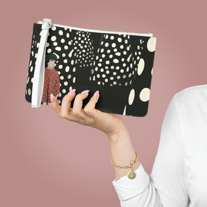 Staring Into The Night Woods - The Alien Clutch Bag