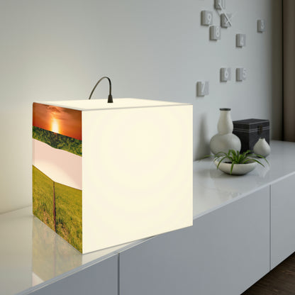 "Golden Horizon at Dusk" - The Alien Light Cube Lamp