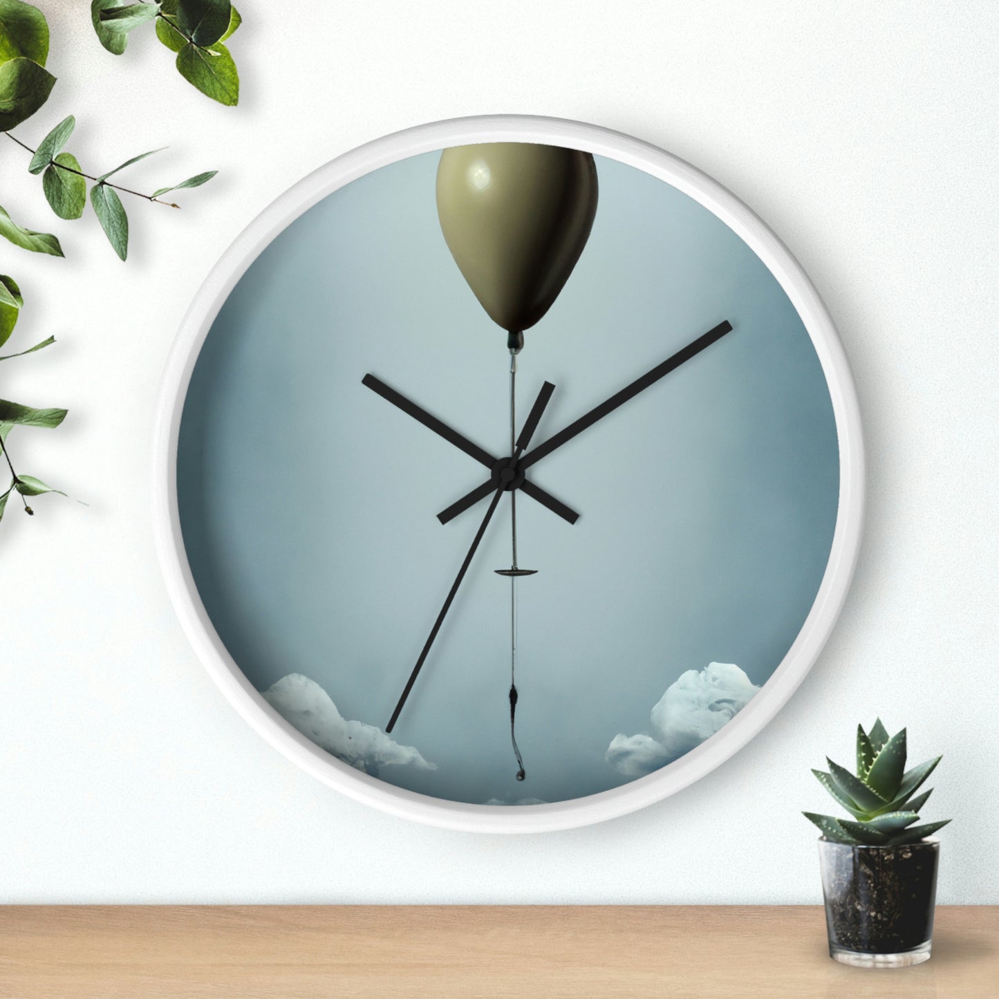 "A Wishful Flight" - El reloj de pared alienígena