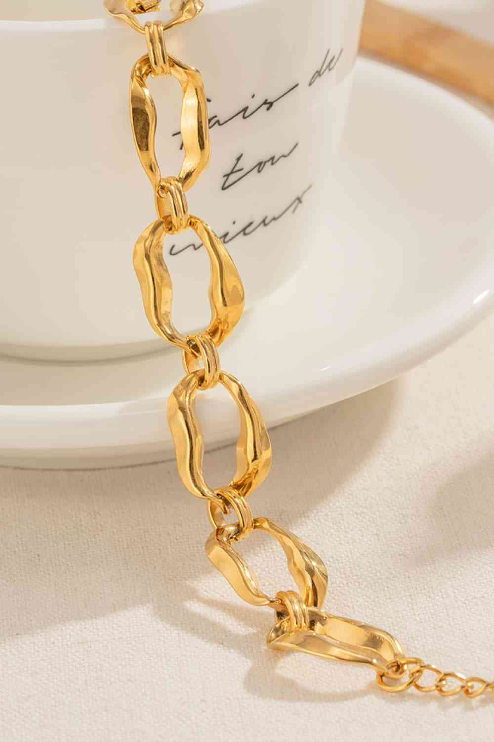 Halskette aus 18 Karat vergoldetem Edelstahl