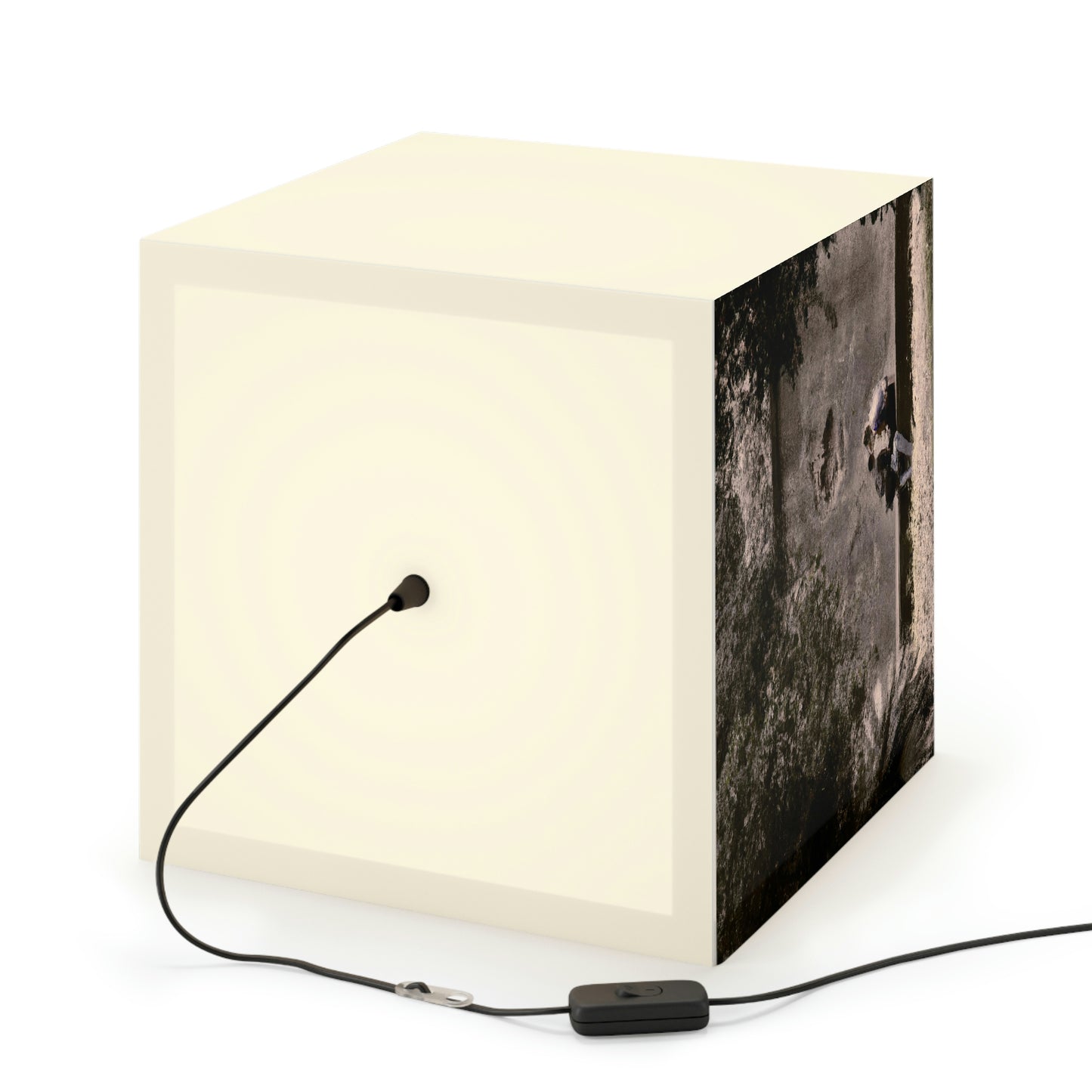 "Corner of Confidences" - The Alien Light Cube Lamp