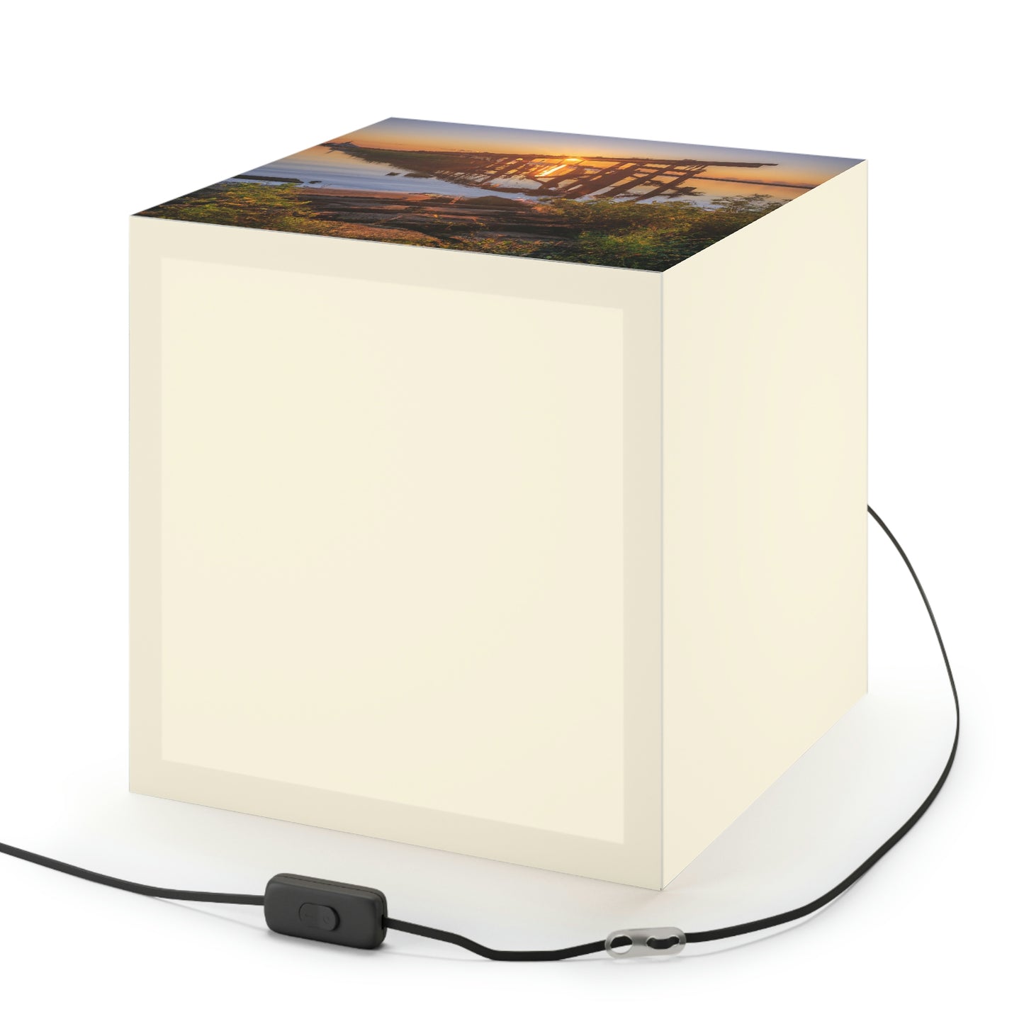 "Eternal Sunrise" - The Alien Light Cube Lamp