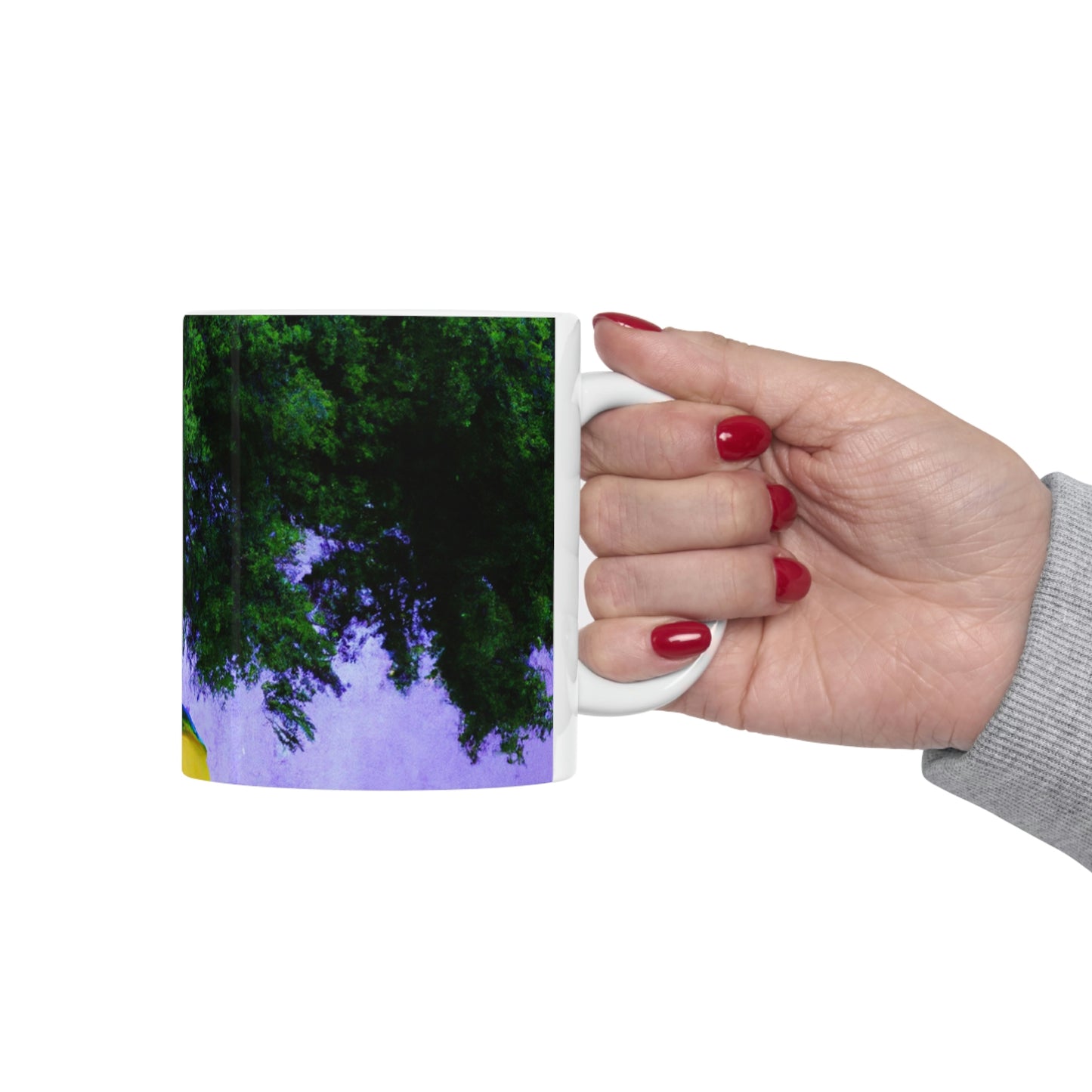 "Bajo el cielo lluvioso". - La Taza de Cerámica Alienígena 11 oz