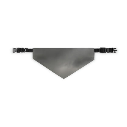 "Daring the Stormy Sky" - Das Alien Pet Bandana Halsband