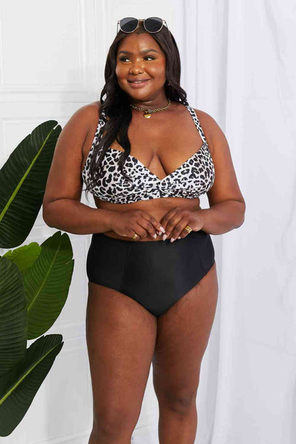 Bikini de talle alto con estampado de leopardo Take A Dip Twist de Marina West Swim