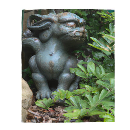 "Guardian of the Secret Garden" - The Alien Velveteen Plush Blanket