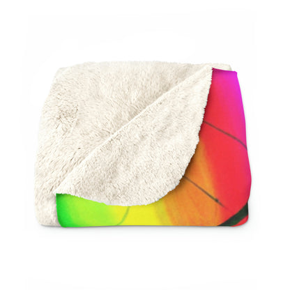 "A Spinnerette's Prismatic Web" - The Alien Sherpa Fleece Blanket