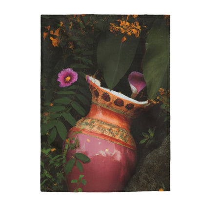 "A Garden in Ruins" - The Alien Velveteen Plush Blanket