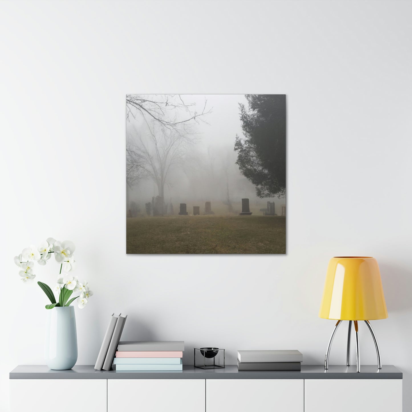 "Perdido en la niebla: un cementerio olvidado" - The Alien Canva