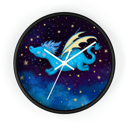 "A la deriva entre las estrellas: La historia de un bebé dragón" - El reloj de pared alienígena