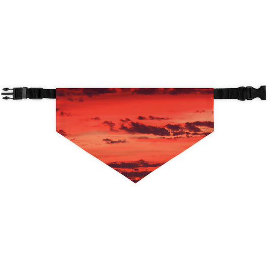 "Lonely Lighthouse on Fire" - El collar de bandana para mascotas alienígenas