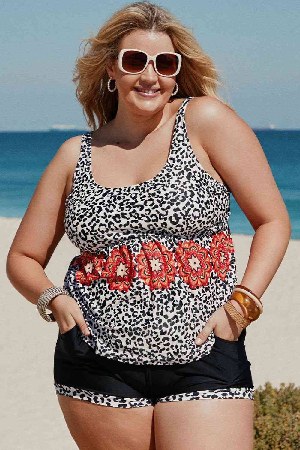 Plus-Size-Tankini-Set mit gemischtem Print und Taschen