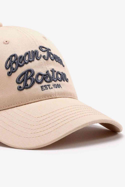 Gorra de béisbol ajustable con gráfico bordado