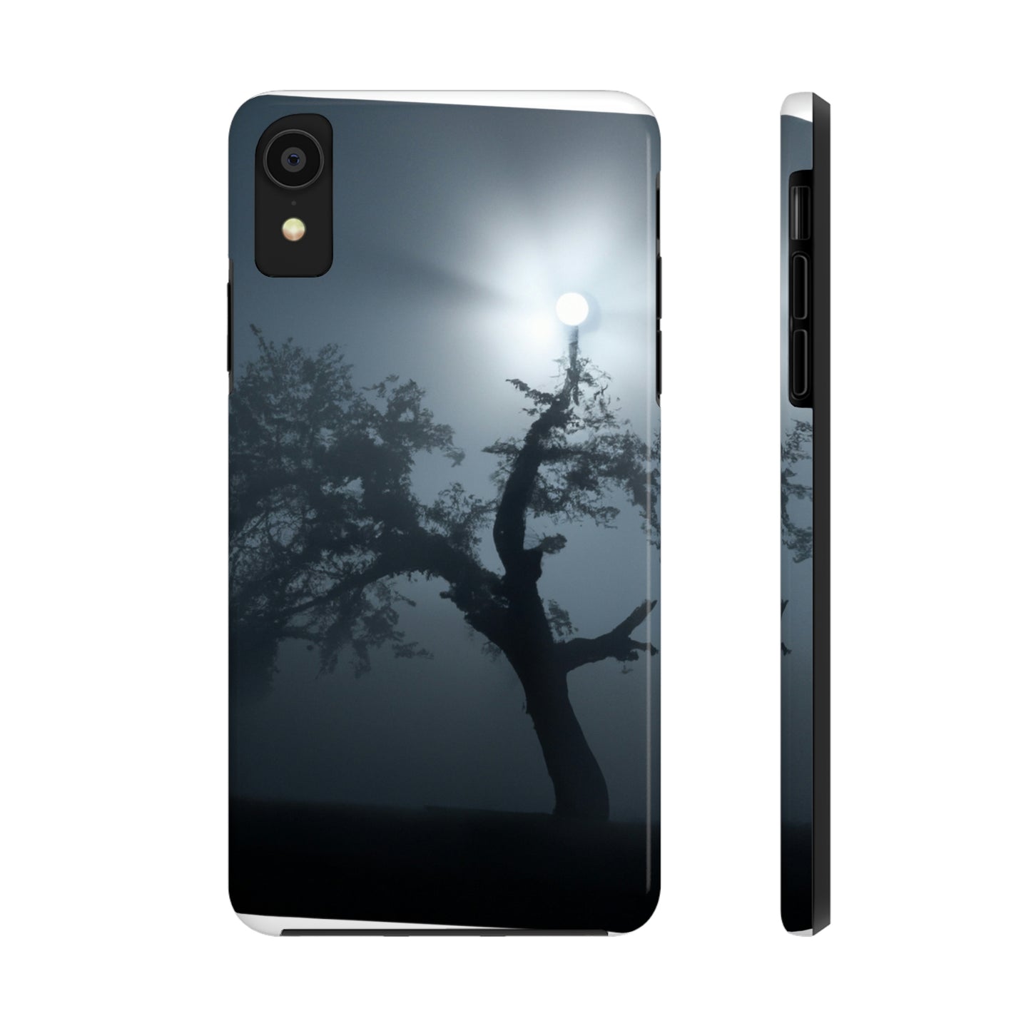 "Ein leuchtender Wächter im Nebel" - Die Alien Tough Phone Cases