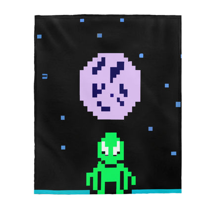 "Lonely Witness of the Night Sky" - The Alien Velveteen Plush Blanket Pixel Art