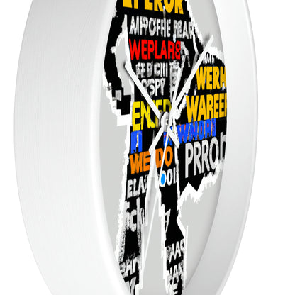 Superhéroe Word Pop Art - El reloj de pared alienígena