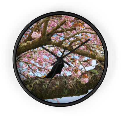 "A Blossoming Reflection" - Die Alien-Wanduhr