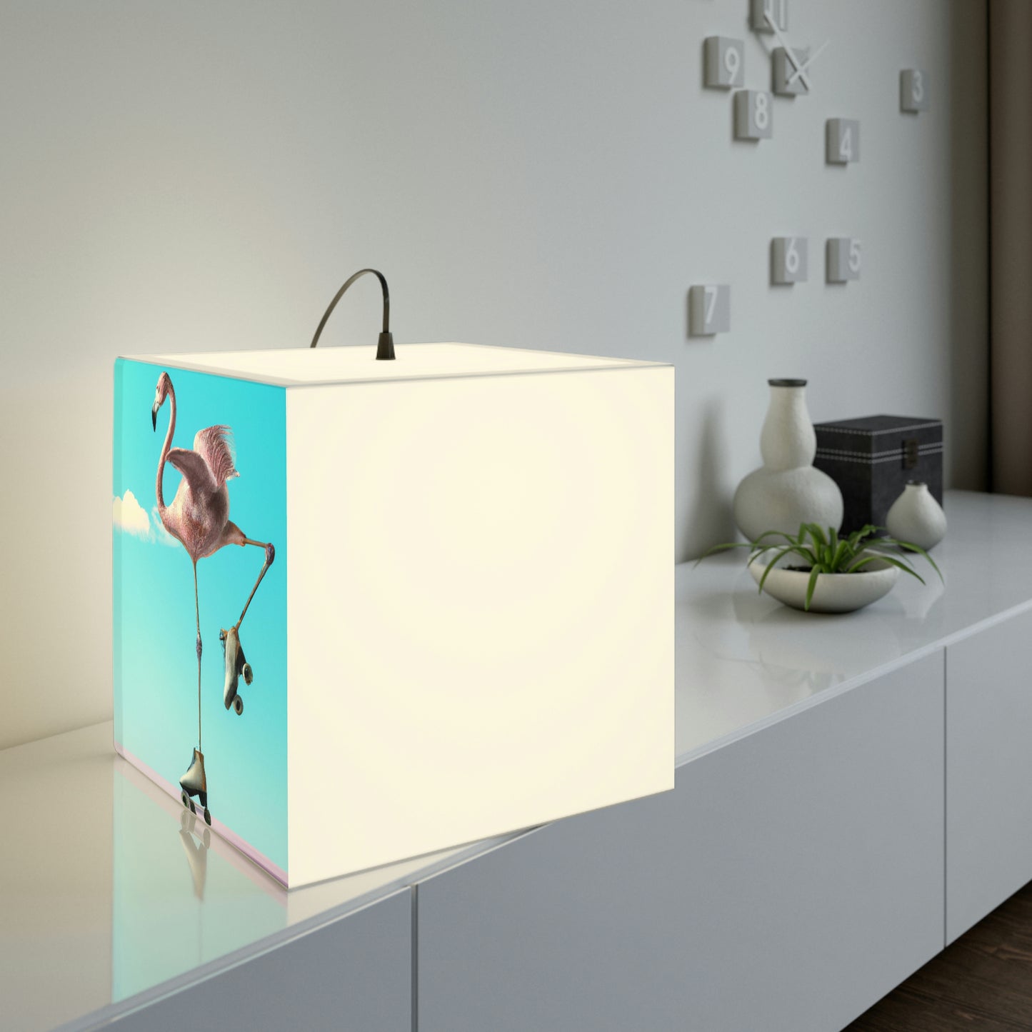 "Flamingo-Schlittschuhe!" - Die Alien Light Cube Lampe