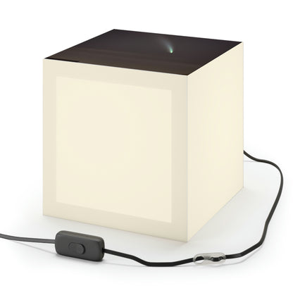 "Celestial Radiance" - Die Alien Light Cube Lampe