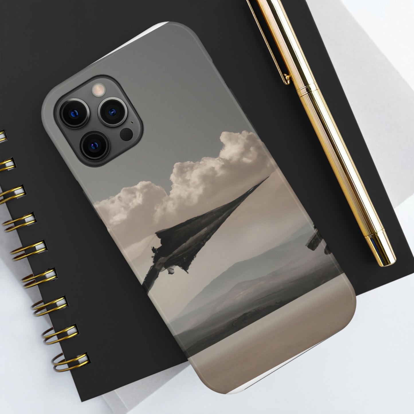 "A Warrior's Last Stand: The Battle Against the Metal Dragon" - Die Alien Tough Phone Cases