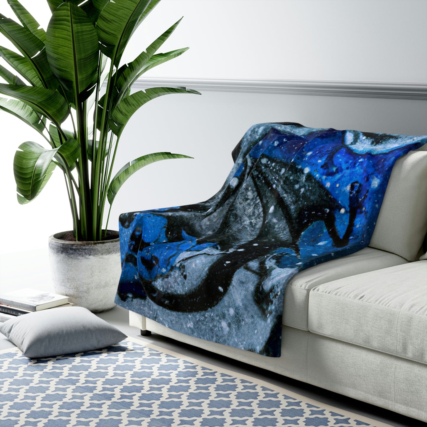 "Frosted Moonlight Dragon" - The Alien Sherpa Fleece Blanket